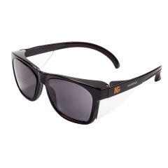 Lentes de seguridad KleenGuard™ Maverick™ con montura negra y lentes antiniebla ahumados